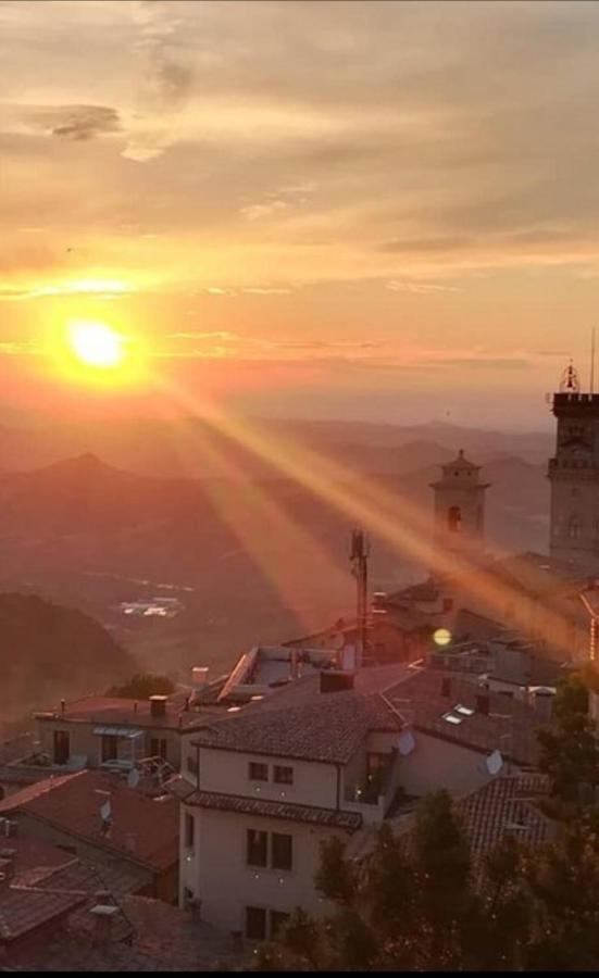 Hotel La Rocca San Marino Exterior photo